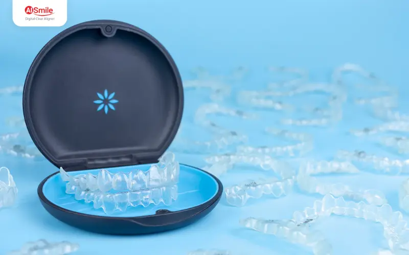 Khay niềng Invisalign trong suốt với thiết kế chính xác, thương hiệu chỉnh nha không mắc cài hàng đầu thế giới